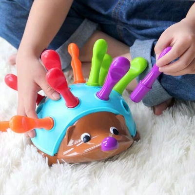 Polecamy - Edukacyjny Jeżyk Sorter Sensoryczny Montessori Nauka i Zabawa